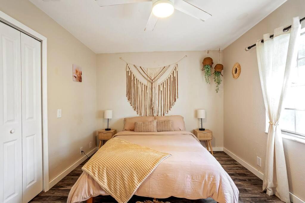 Cozy Lakefront Home W/ Pool -7 Mins From Legoland Winter Haven Eksteriør billede