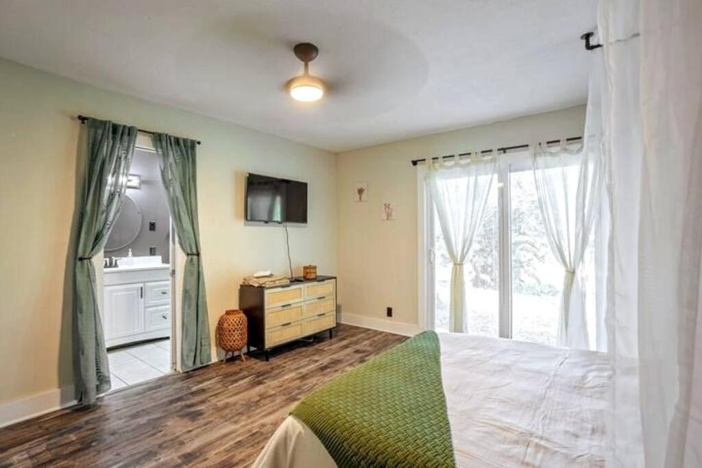 Cozy Lakefront Home W/ Pool -7 Mins From Legoland Winter Haven Eksteriør billede